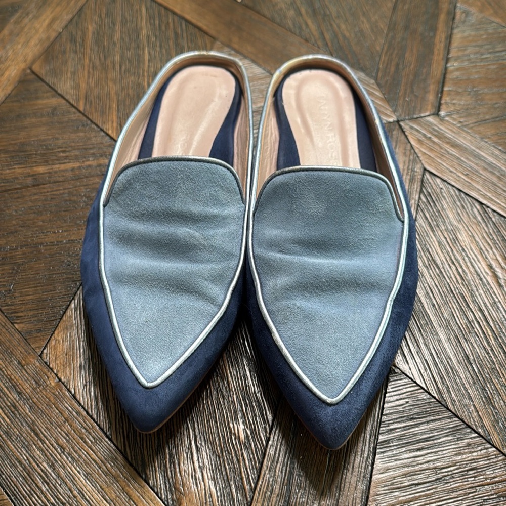 Taryn Rose Women’s Pointed Suede Slip-On Loafers Blue Size 7.5